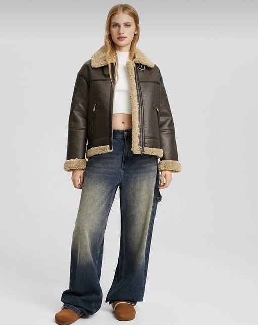 Стильная  женская дубленка Bershka