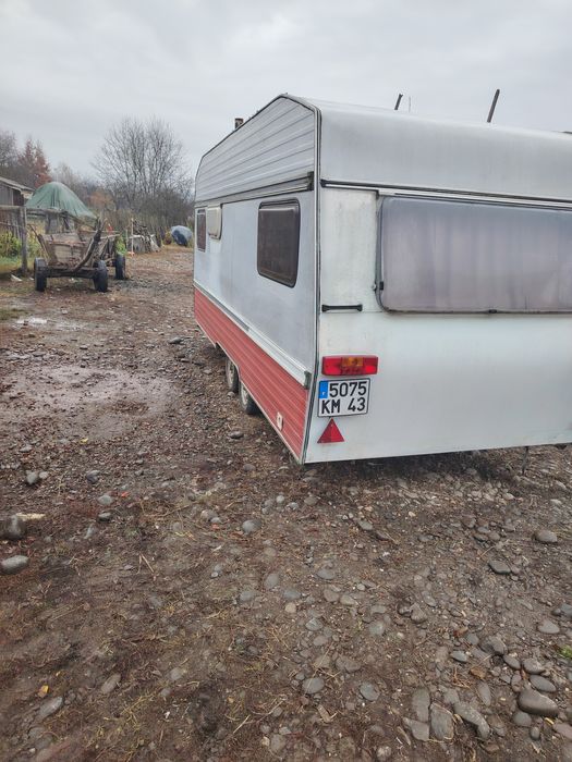 Vând rulotă impecabila