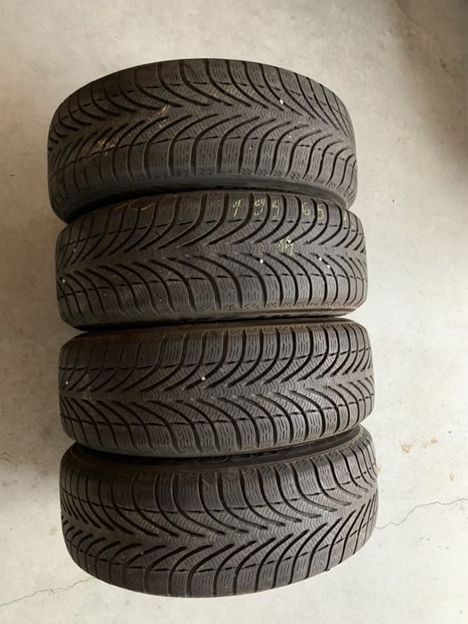 Set 4anv M+S 195/65/15BFGoodrich pe janta