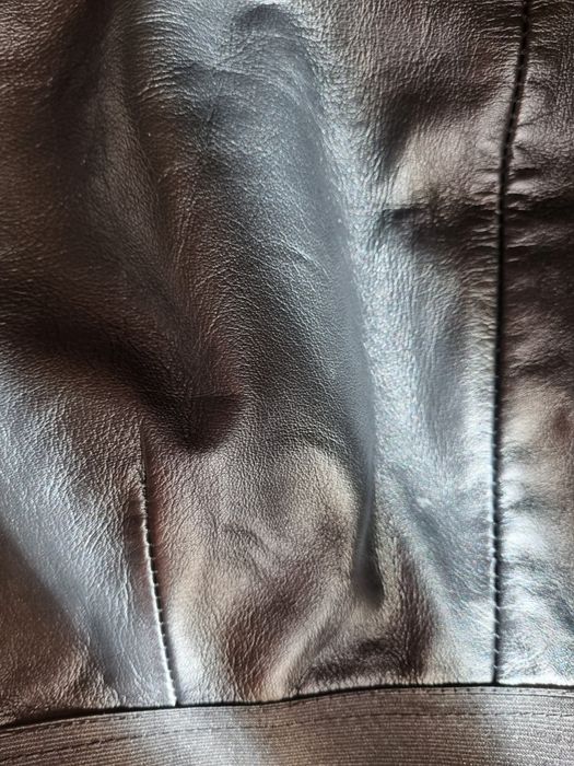 Fusta de dama, imitație de piele, mărime 36