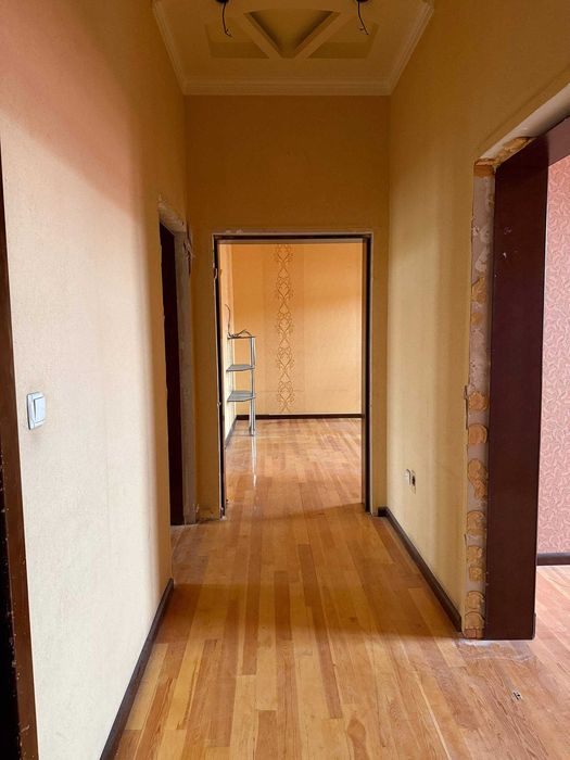 4/4/5 100 м,высокопотолочка,дом Специалистов. Река Анхор, Ташкент Сити