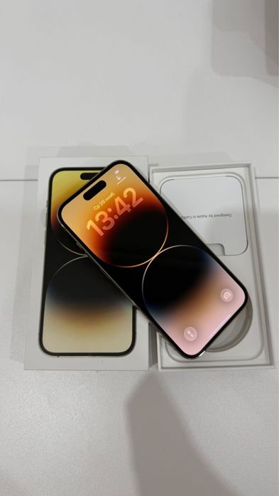 Продам айфон 14 про