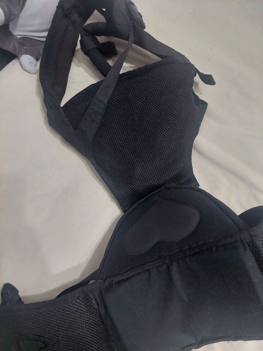 Продаю эргорюкзак б/у