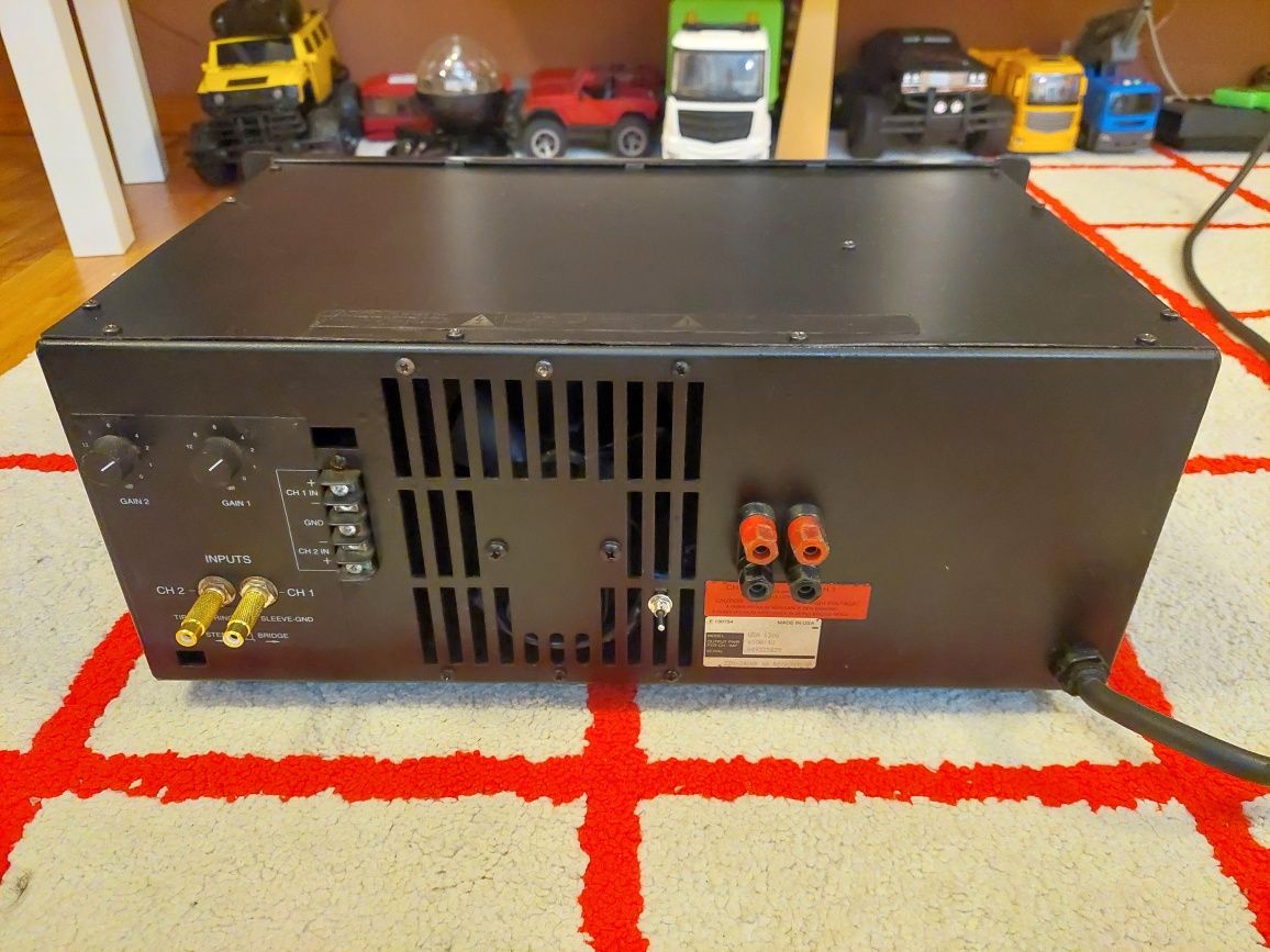 QSC USA 1300 ,amplificator profesional
