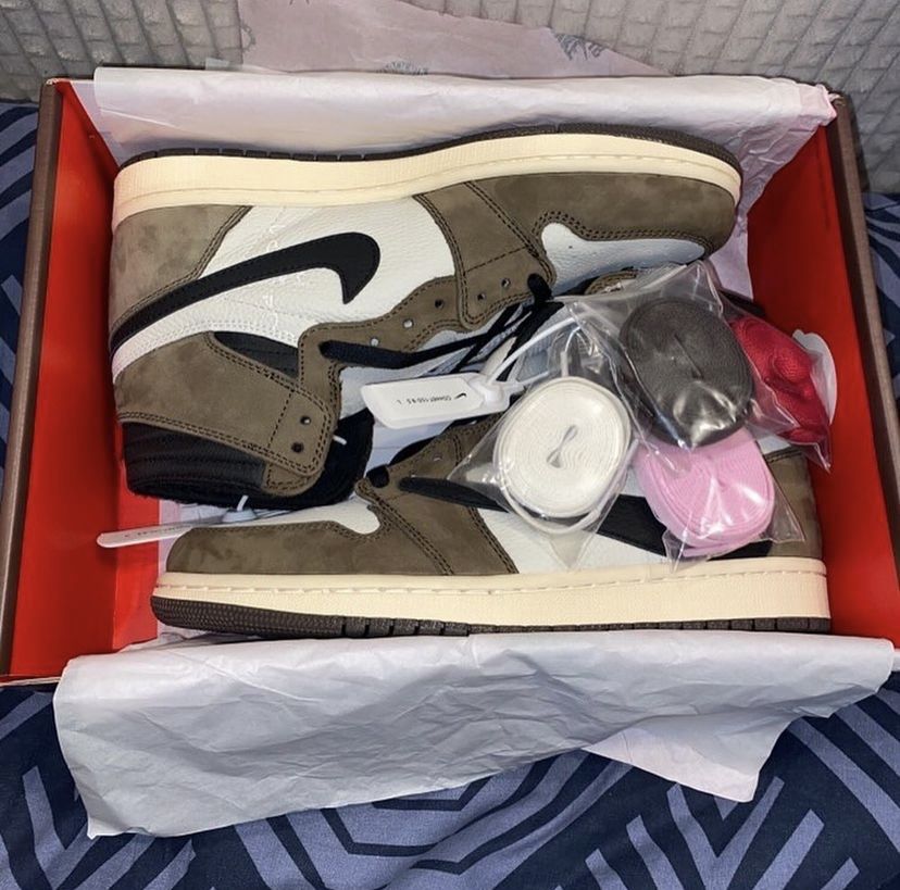 jordan 1 x Travis Scott