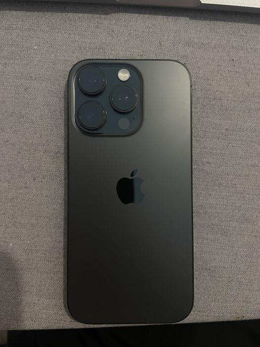 Iphone 16 pro.