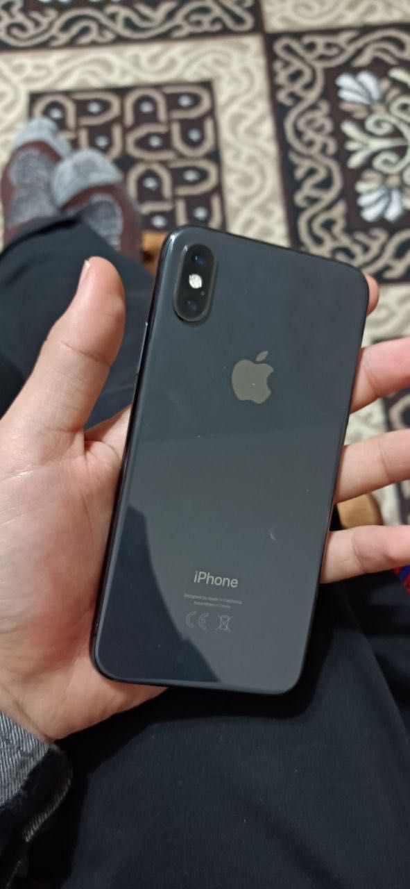 iPhone Xs 64 74%