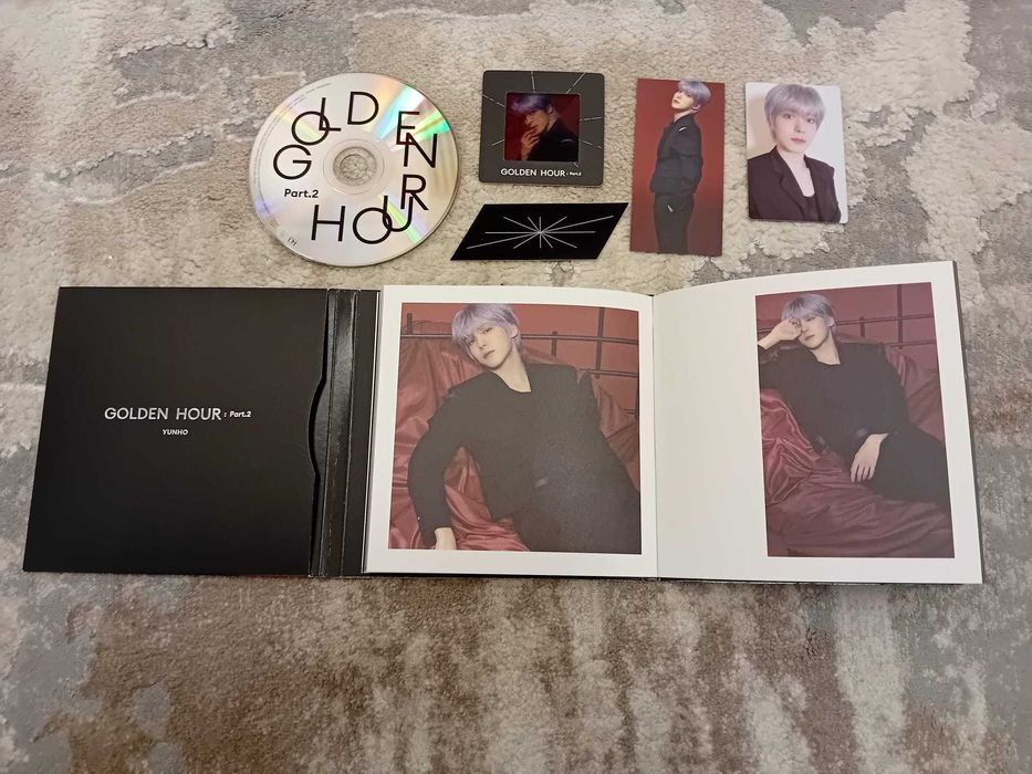 Golden Hour digipack Yunho