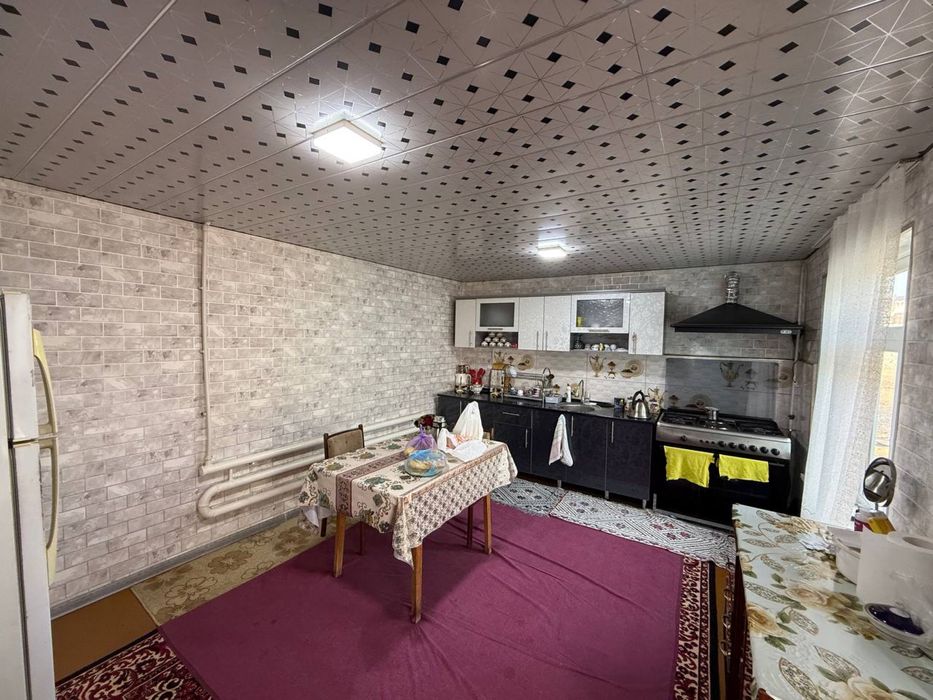 УЙ СОТИЛАДИ.   Дом продается