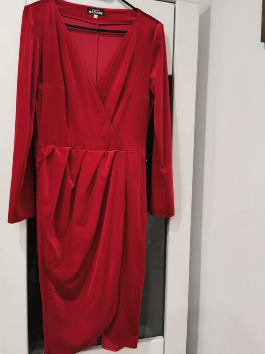 Rochie catifea rosie