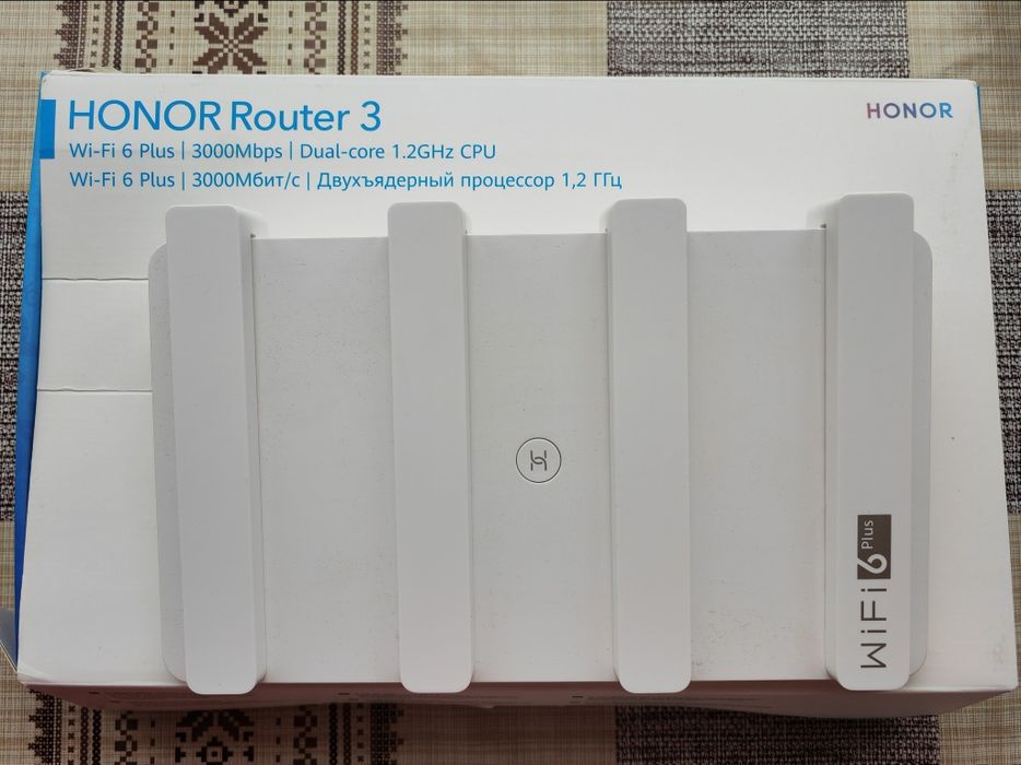 Продавам honor Router 3 WiFi 6