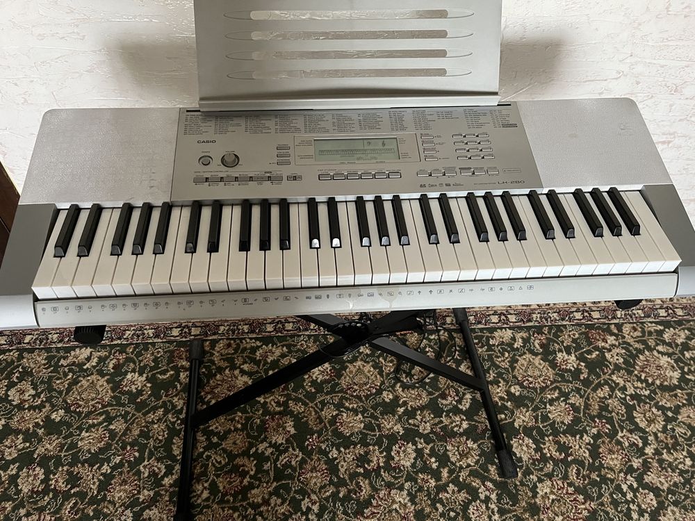 Синтезатор, CASIO LK - 280
