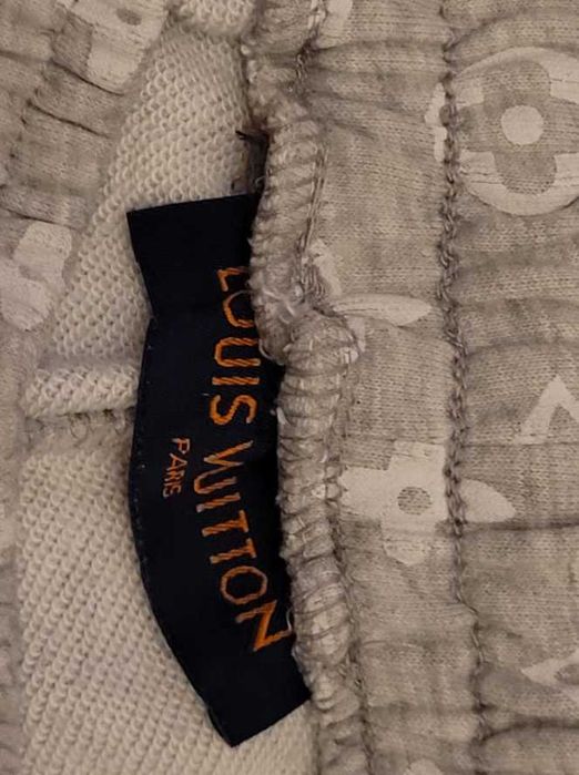 Pantaloni scurti gri Louis Vuitton elastici S fit M