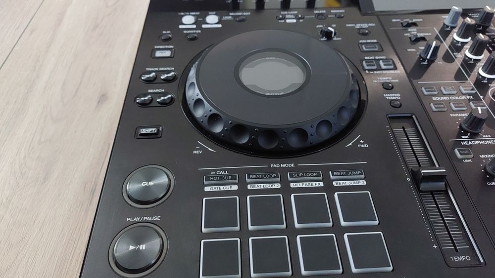 Pioneer XDJ RX3 All in one DJ System