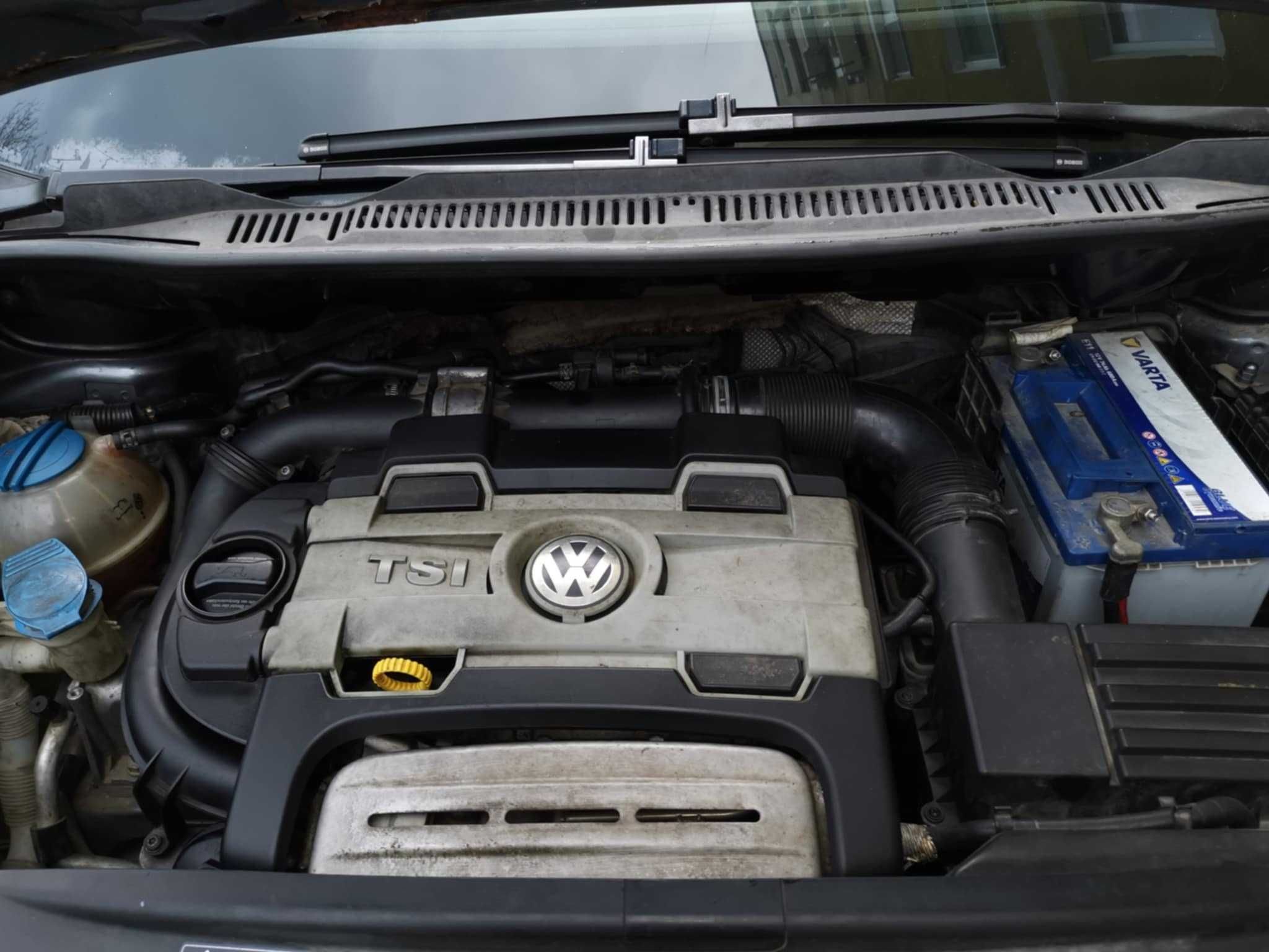 VW Touran 1.4 TSI 2006г.