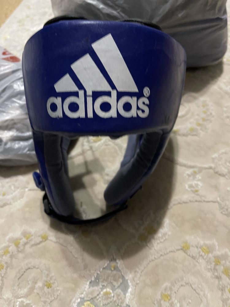 Продается шлем на голову