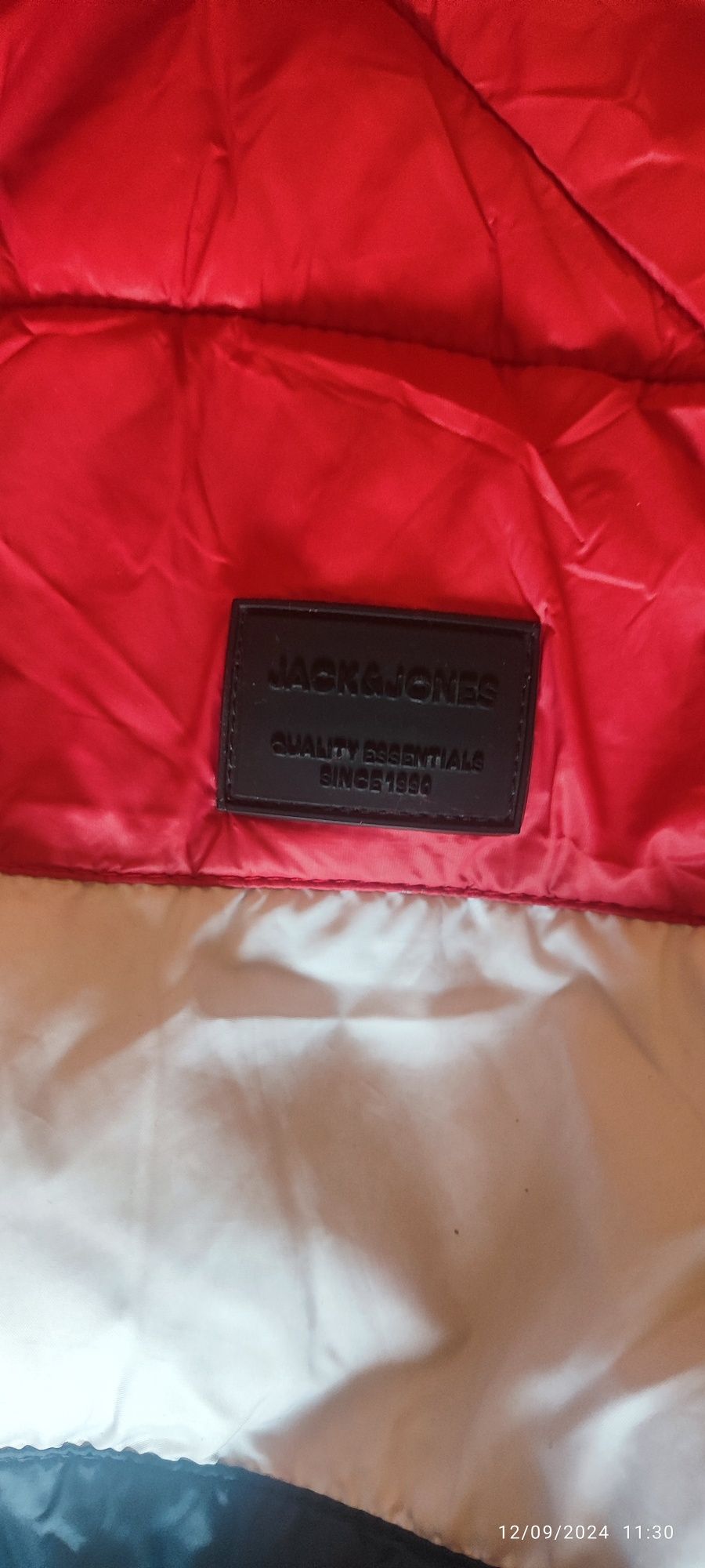 Супер запазено елече jack Jones