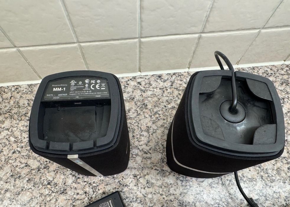 Boxe Bowers & Wilkins  MM-1