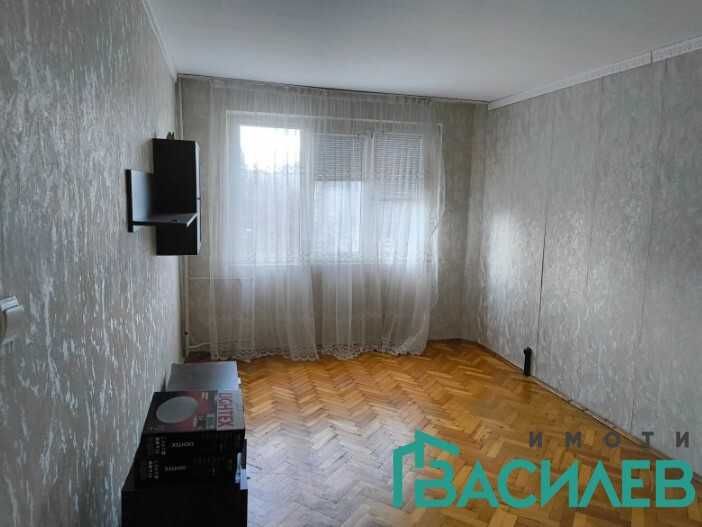 Продава се Двустаен апартамент в София, Център - 59 кв.м за 1020 €/кв.м - Снимка #1
