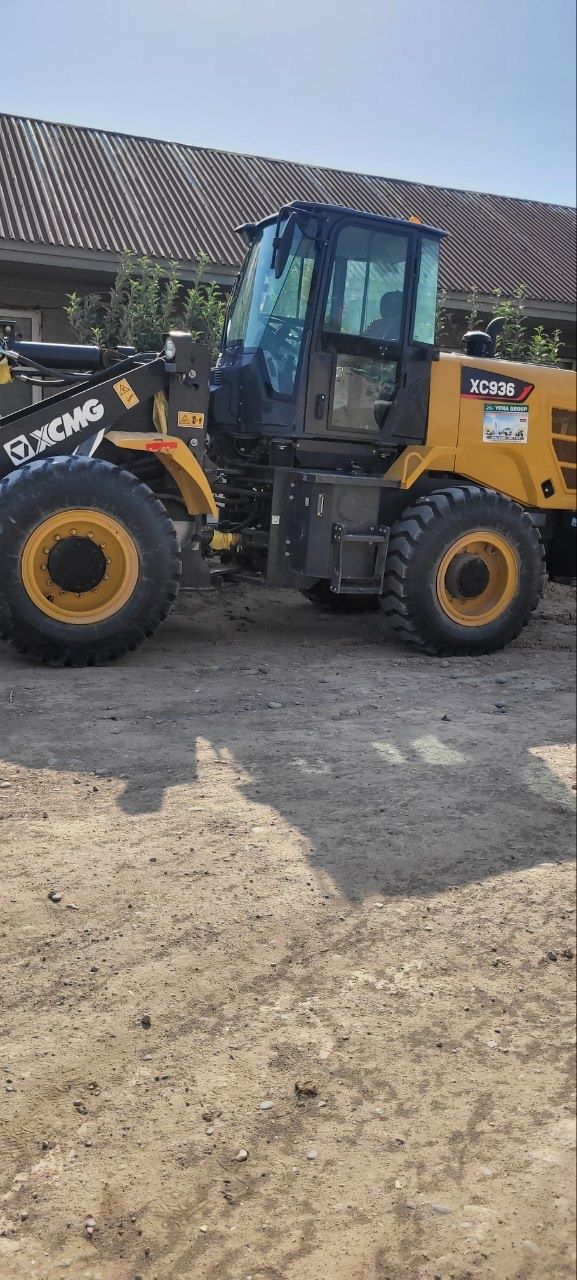 Погрузчик сотилади XCMG 1.8