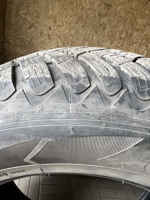 Шины б/у 265/65 d17