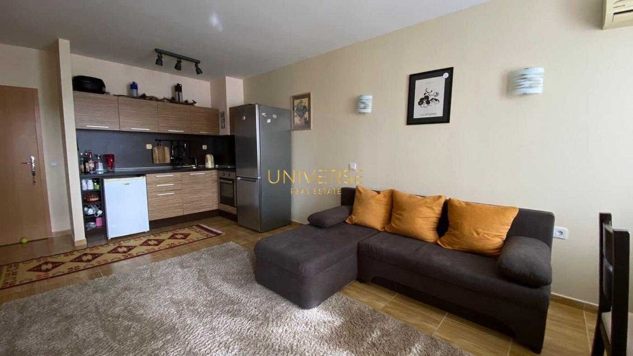 Продава се Двустаен апартамент в Свети Влас - 70 кв.м за 1429 €/кв.м - Снимка #3