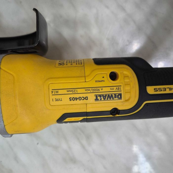 Set Scule DeWALT Bormasina DCD796 Flex DCG405 Incarcator DCB1104 33701