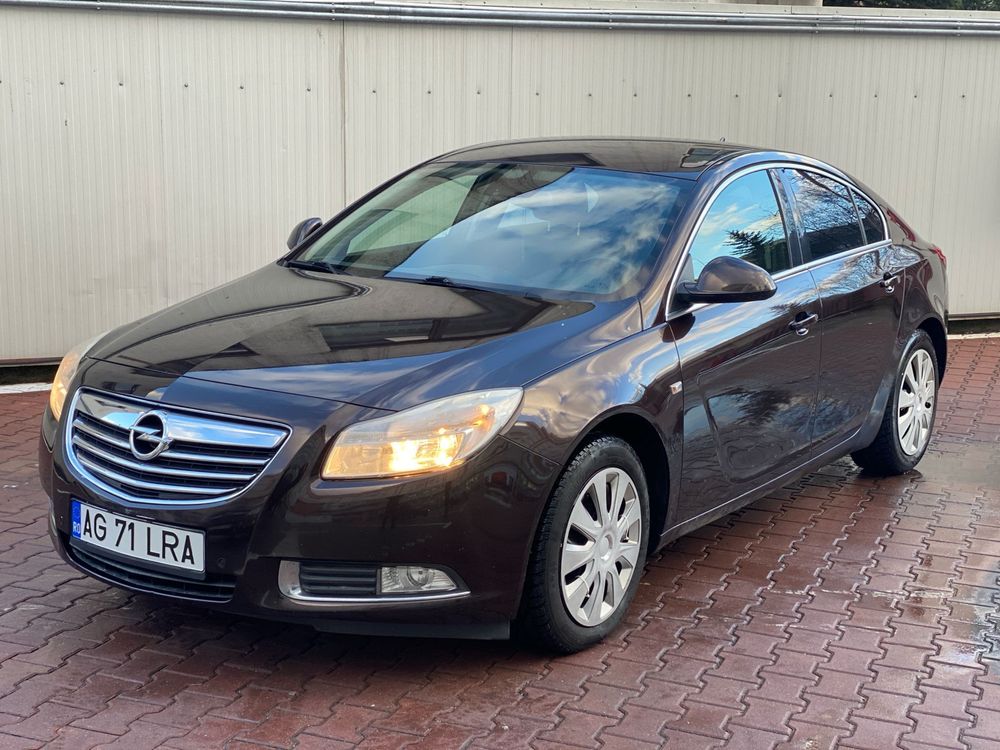 Opel insignia 2.0  2013 Cilma Tempomat