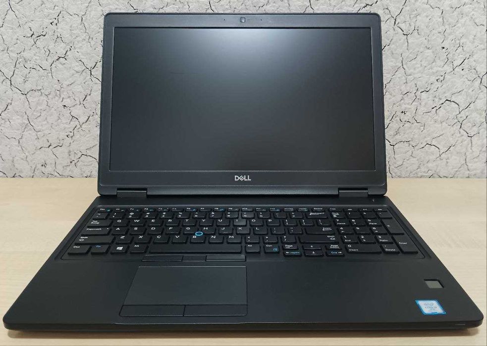Dell sotiladi. Core i7