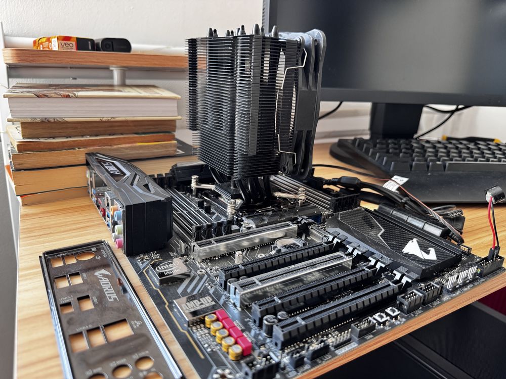 PC Starter Pack - Placă de bază X299 + i5-7640x + Cooler