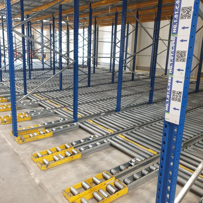 Rafturi metalice de vânzare producător Dexion