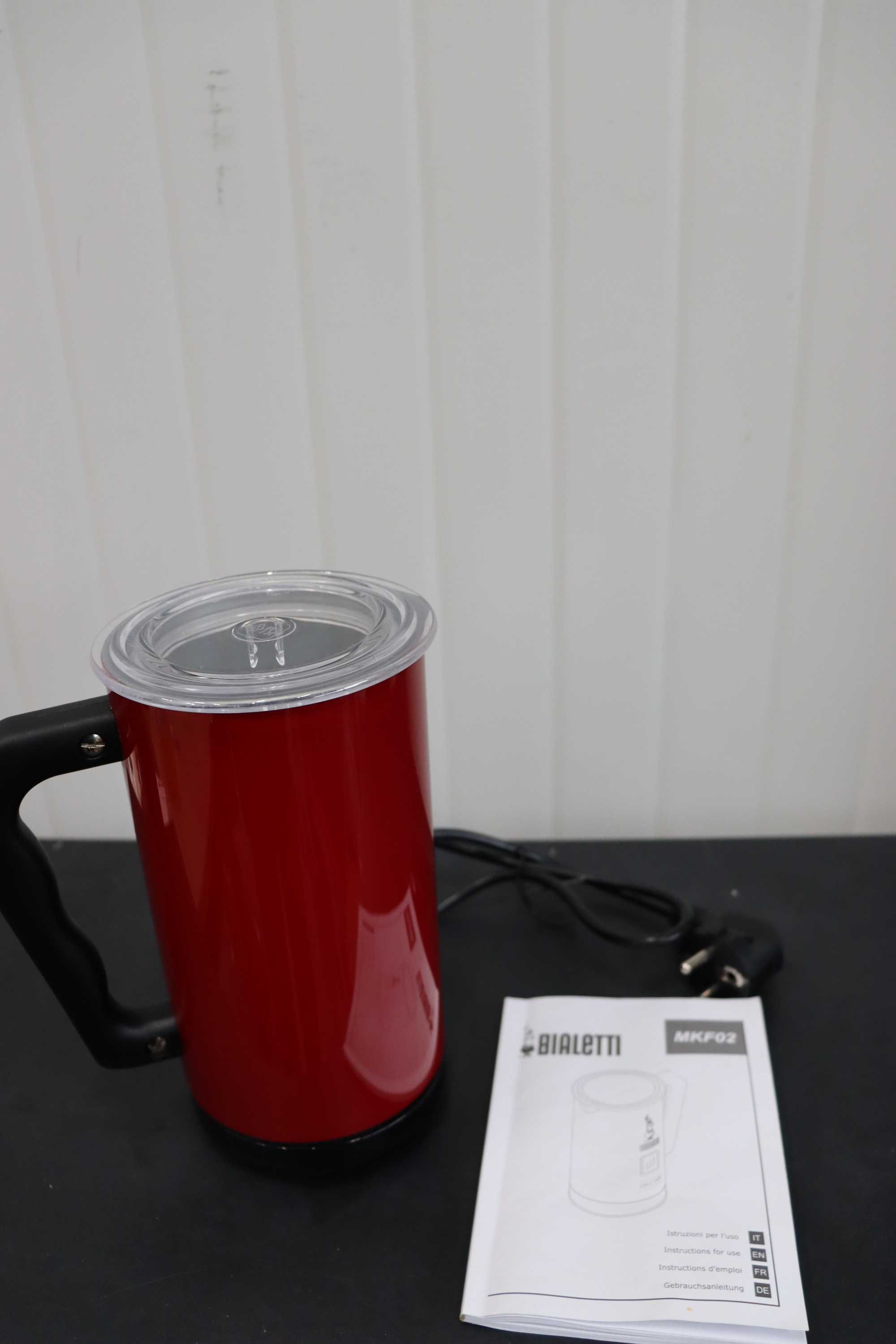 Пенообразувател за мляко Bialetti MKF02 Rosso