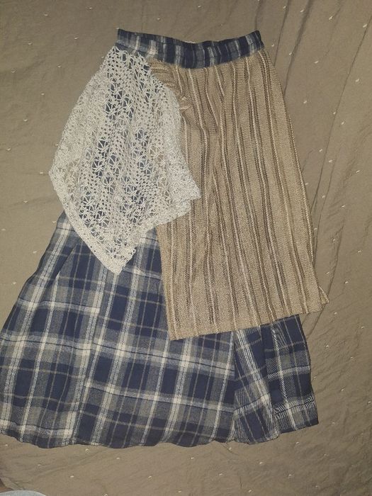 Compleu 2piese-fusta si bluza