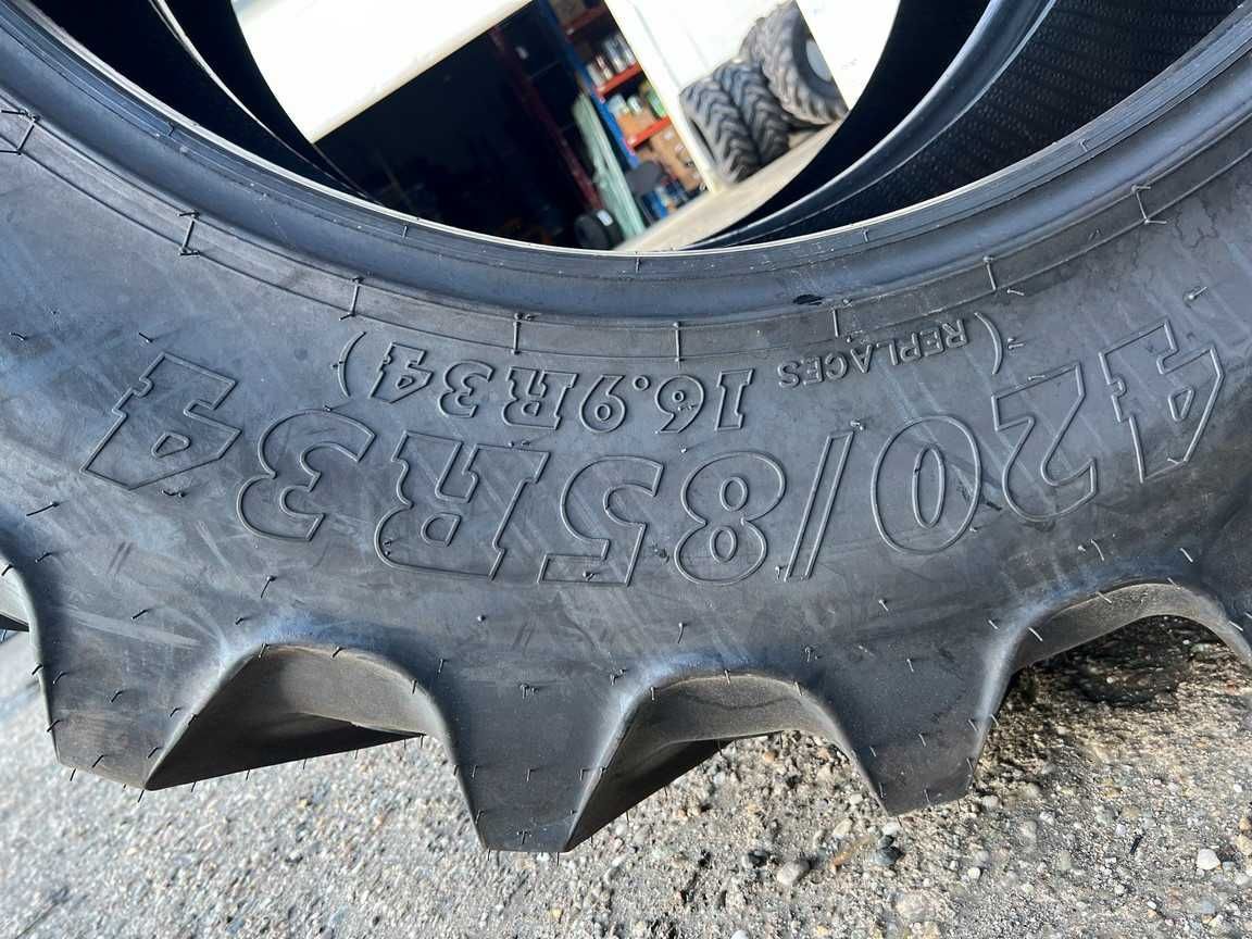 420/85R34 cauciucuri noi radiale marca BKT pentru tractor spate