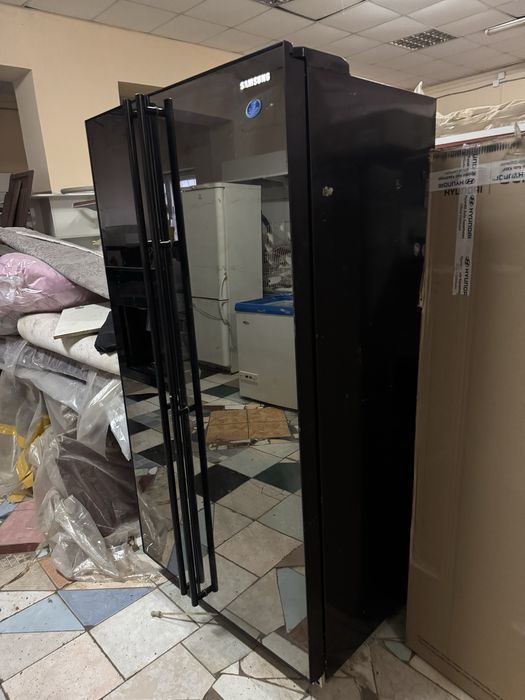 Продам Холодильник Б/у состояние. Не холодит, был заменен компрессор.