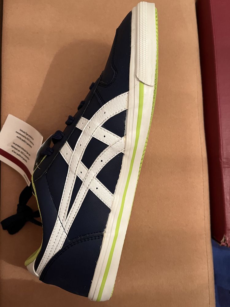 Tiger Onitsuka cu eticheta Asics 39,5 masura