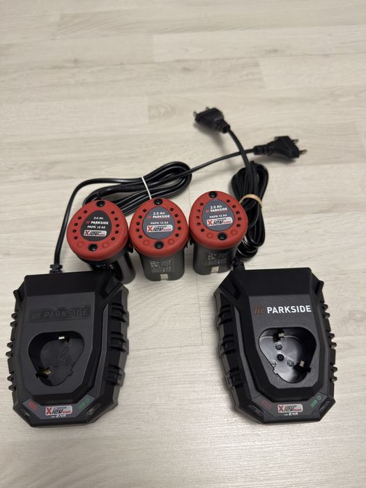 Set 3 acumulatori si 2 incarcatoare 12v Parkside noi