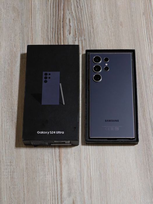 Samsung S24 Ultra 256 gb Ram 12 5G EAC