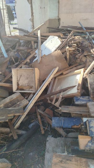 Utin sotiladi,narxi kelishilgan xolda