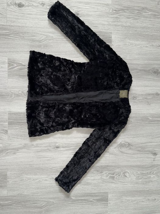 Haina de blana neagra