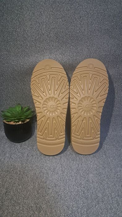 UGG Tasman nepurtati