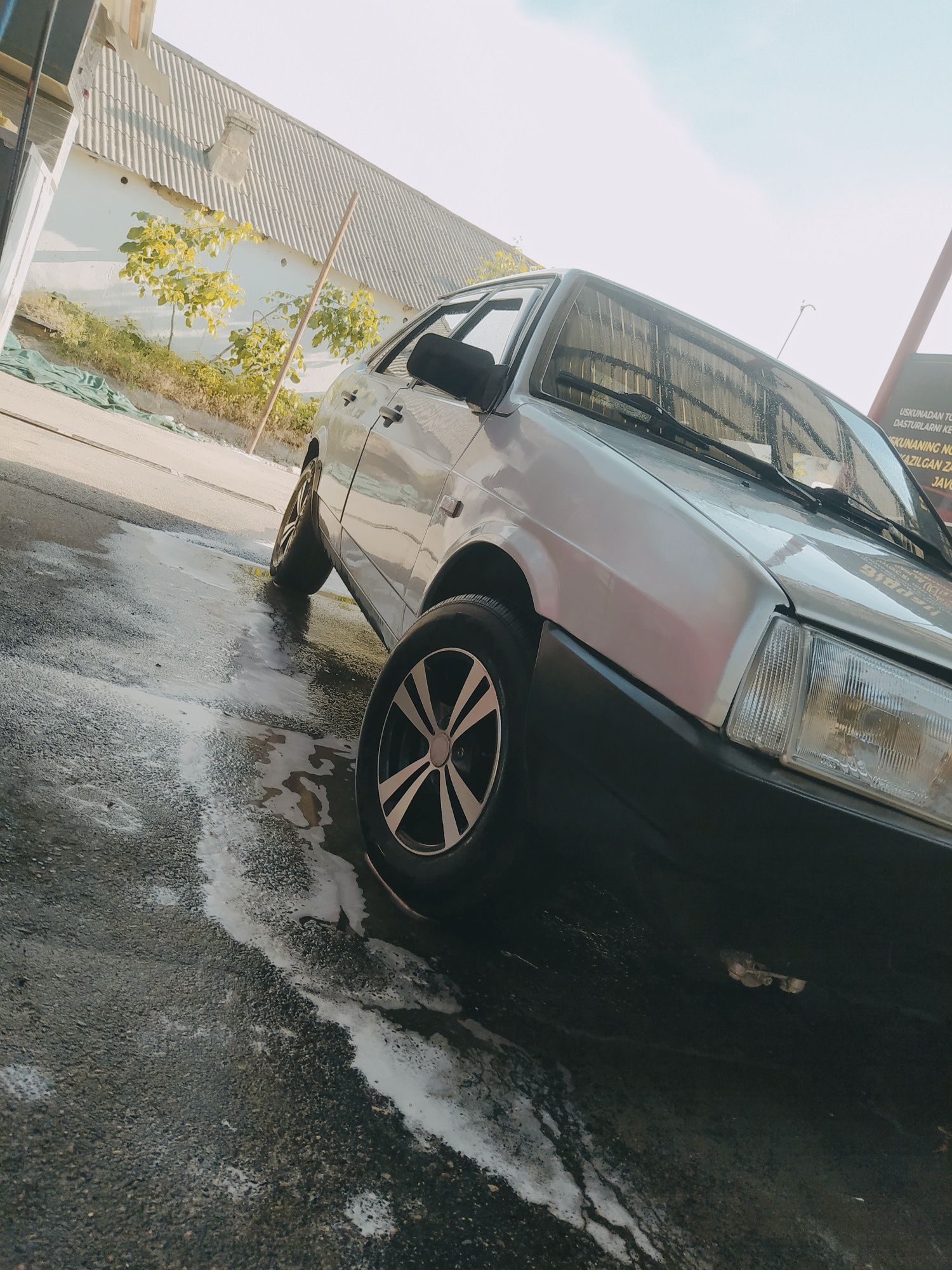 Lada samara 21099