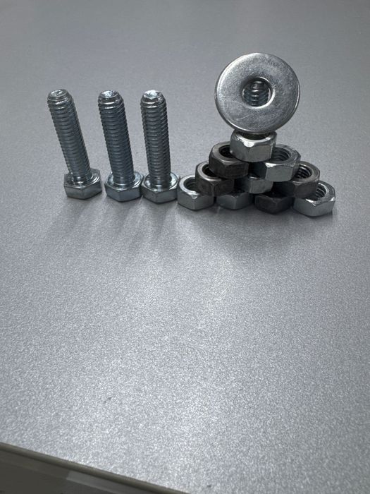 Болт гайка шайба м8