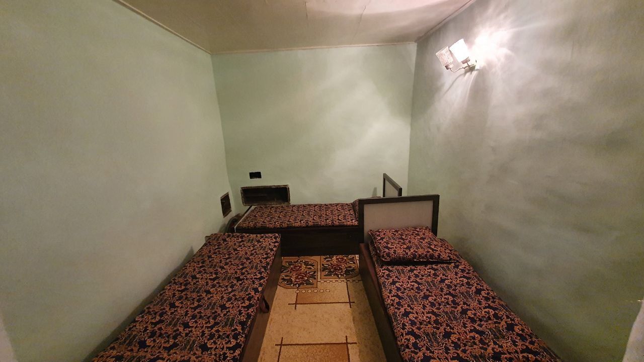Dacha Burchmulo, Chorboĝ