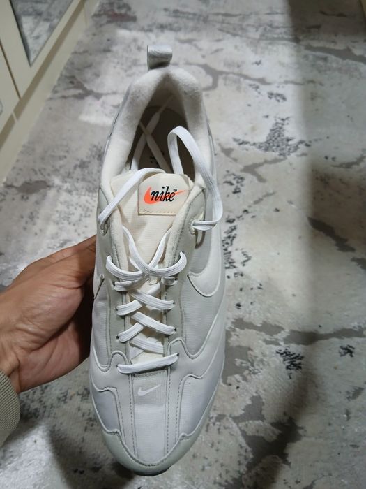 Toza Nike brendi