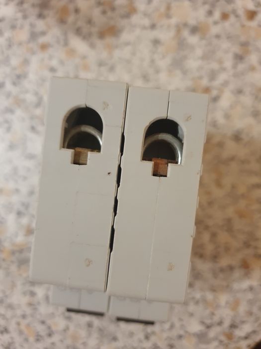 Dijunctor ABB Monopolar C25 5buc plus Dijunctor MONOPOLAR C10 1 buc