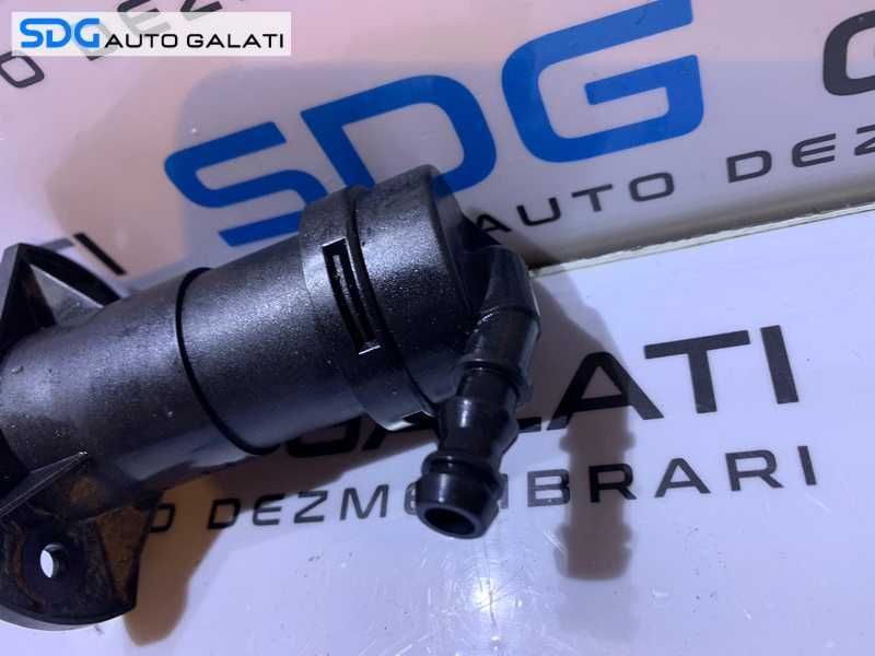 Spalator Far Stanga Audi A6 C6 2005 - 2011 Cod 4F0955101