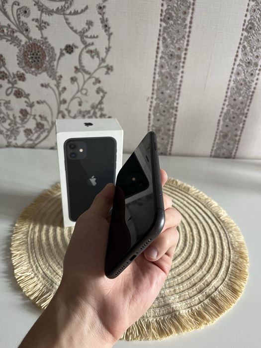 Iphone 11 в отличном состоянии