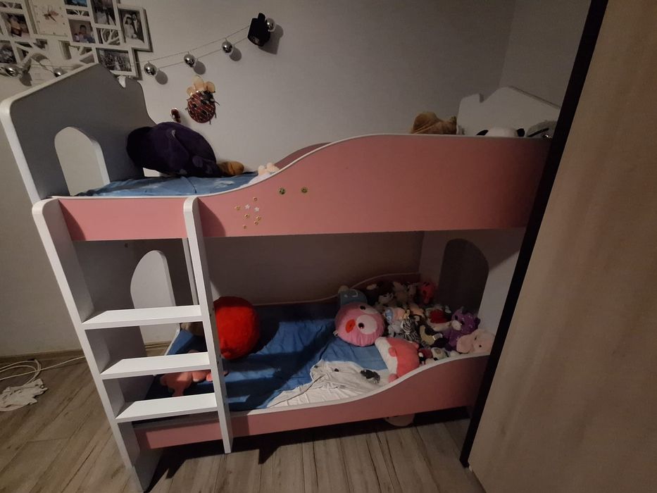 Pat supraetajat copii