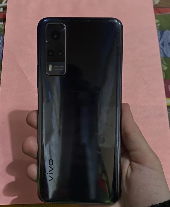 продам VIVO Y31 128 гб